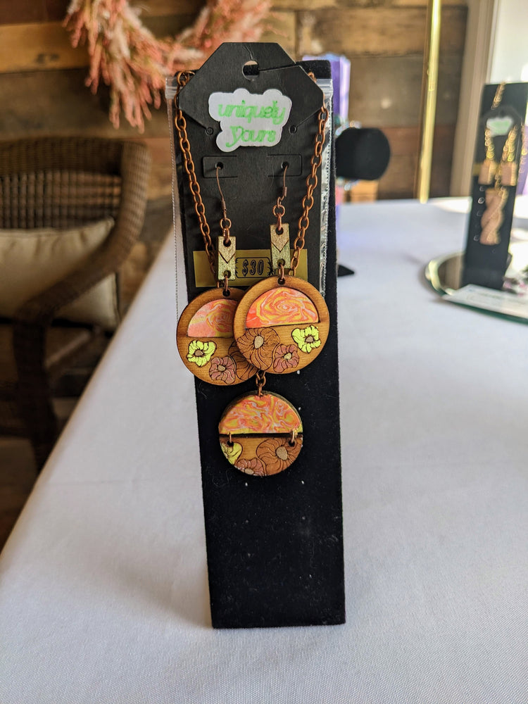 Uniquely Yours - Trellis & Vine