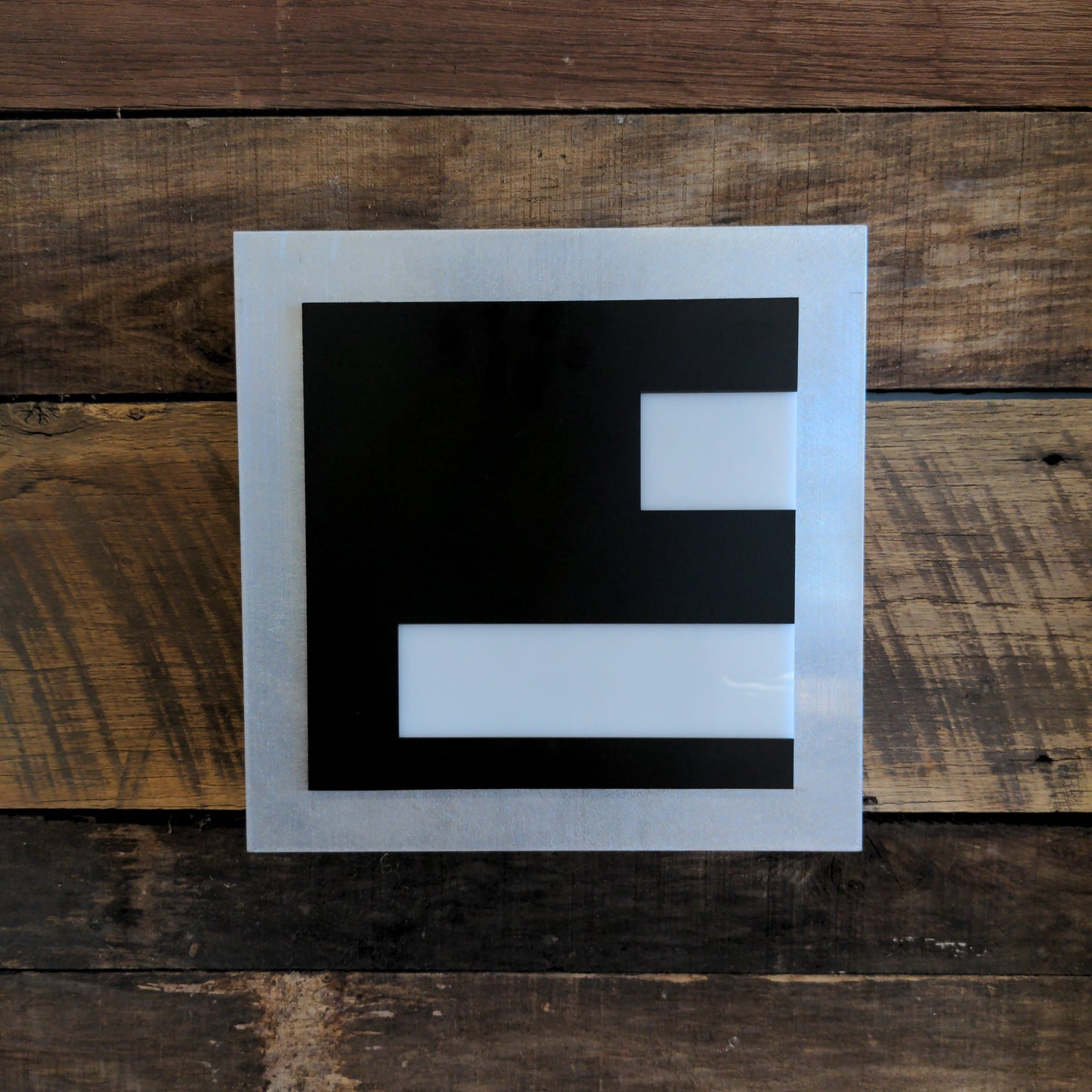 Guide - Trellis & Vine Trellis & Vine Art Piece