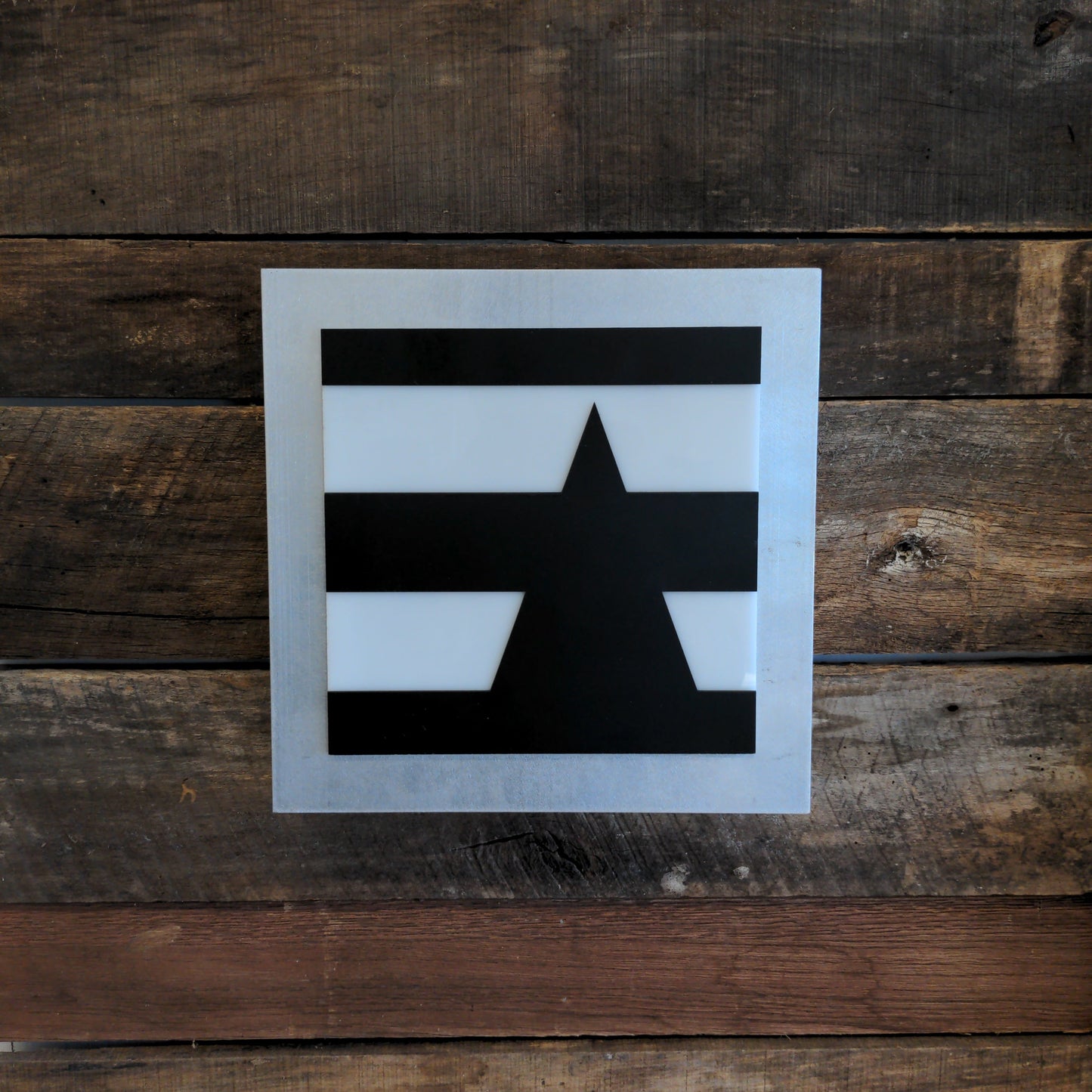 Guide - Trellis & Vine Trellis & Vine Art Piece